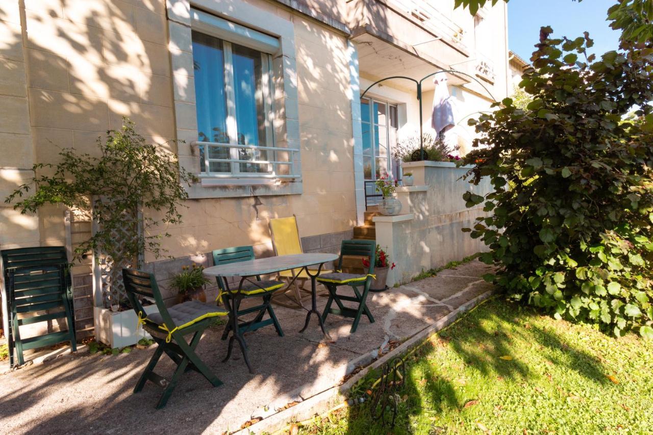 L'Appartement A Cardaillac Rodez Exterior photo